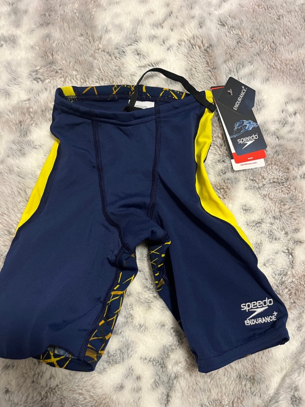 NWT Speedo Endurance+ Navy and Yellow Jammer Swim Shorts-22